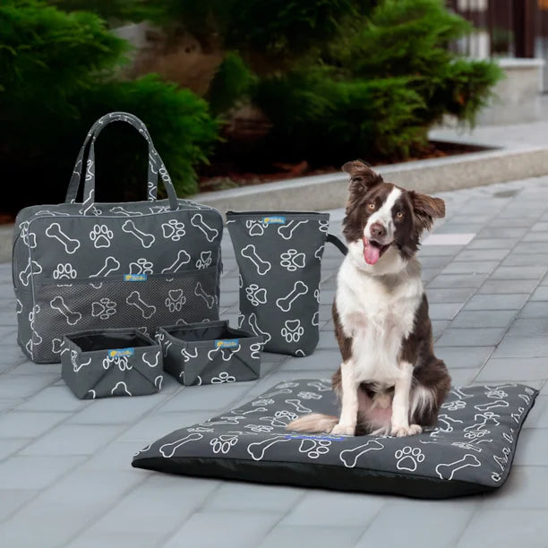Combo viagem pet (Colchonete + Bolsa + Porta ração + Comedouro + Bebedouro) - PatinhaFix©