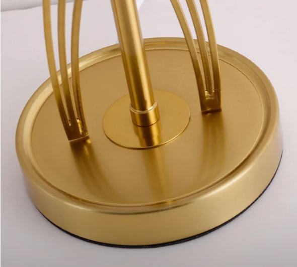 Abajur Cidonia Moderno Dourado com Cúpula Branca Para Sala de Estar, Quartos, Cabeceira de Cama, Escritório e Escrivaninha