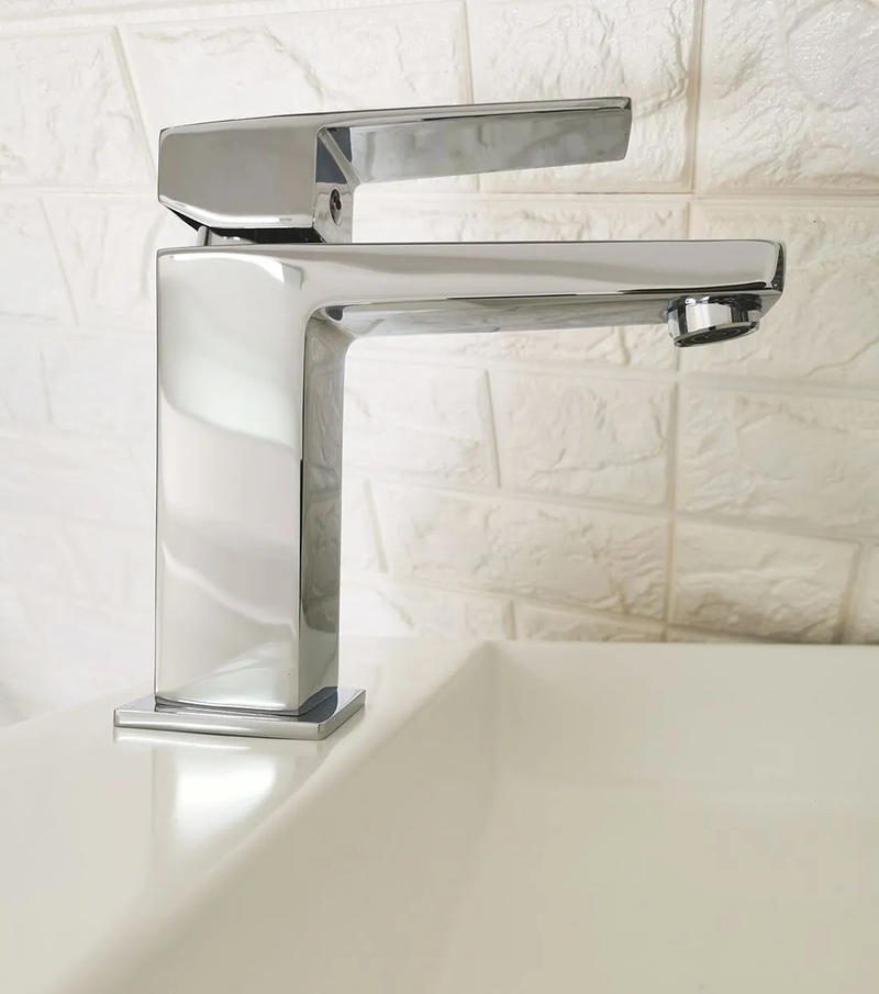 Torneira de Banheiro Monocomando Quadrada RT 20