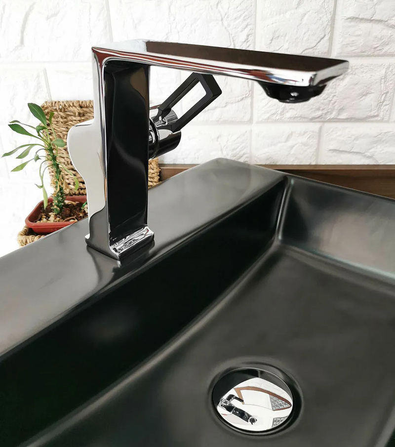 Torneira de Banheiro Monocomando Quadrada RT 30